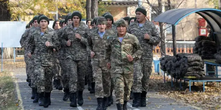 1500 новобранцев: от страха к уверенности в воздухе! Астане