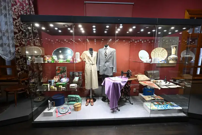 Аким Алматы Дархан Сатыбалды ознакомился с деятельностью Дворца школьников и Музея Алматы (3)