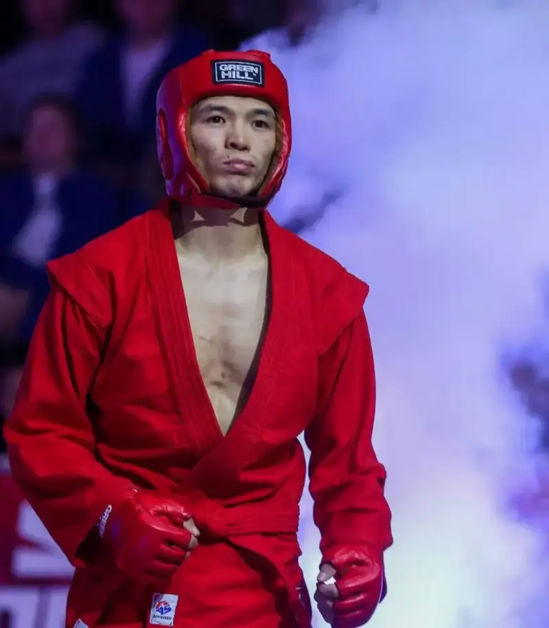 Национальная сборная Казахстана завоевала второе место на чемпионате мира по самбо в Бишкеке Астане