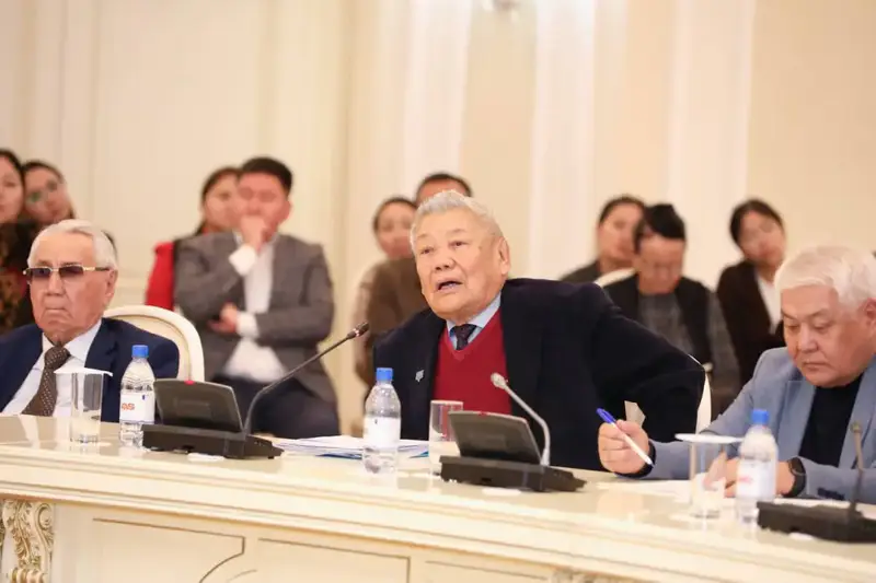 В Мангистау прошла республиканская конференция, посвященная 150-летию Тобанияза Алниязулы (6)