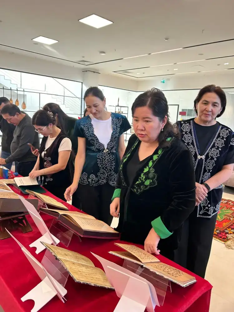 Передвижная выставка «Ұлы дала тарихының жазба мұралары» прошла в городе Косшы (8)