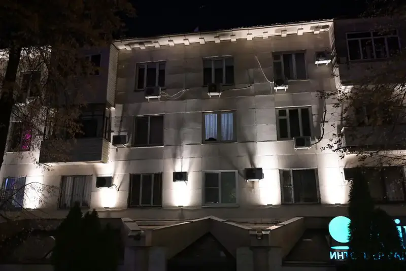 Дархан Сатыбалды осмотрел объекты вечерней подсветки (4)