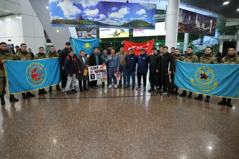 Гвардеец завоевал золото чемпионата Азии по қазақ күресі (2)