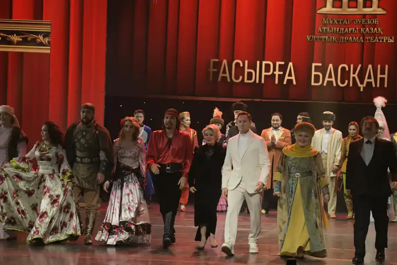 Столетний путь: Национальный театр имени Мухтара Ауэзова вошёл в новый век сценического искусства (9)