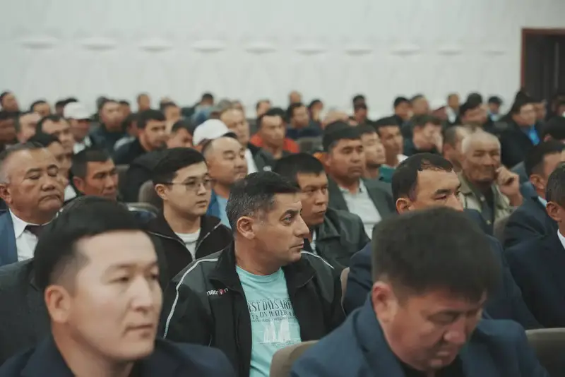 5 проектов по реконструкции ирригационных каналов для улучшения подачи воды на 51,6 тыс. га земель ведутся в Туркестанской области (4)