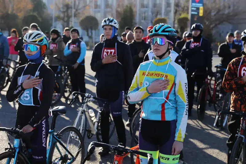 Массовый велопробег в Таразе: более 300 участников в поддержку здорового образа жизни Астане
