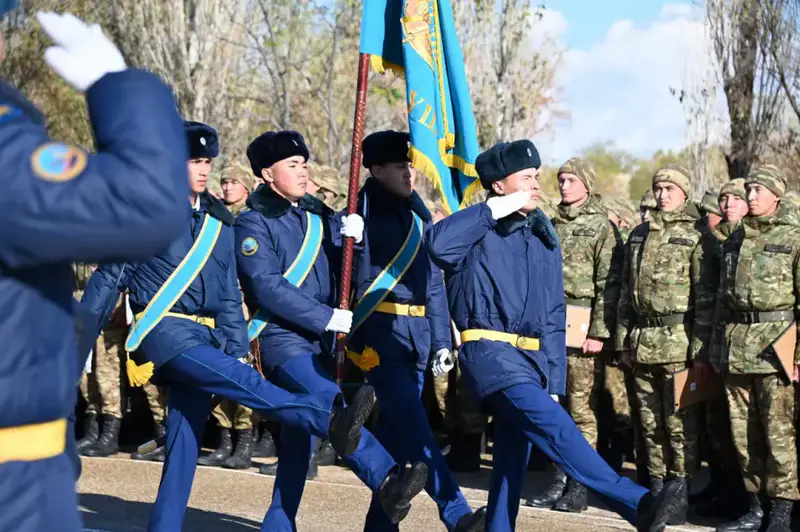 События в Актауском гарнизоне: 217 солдат ушли в запас, пятеро продолжат обучение по грантам Астане