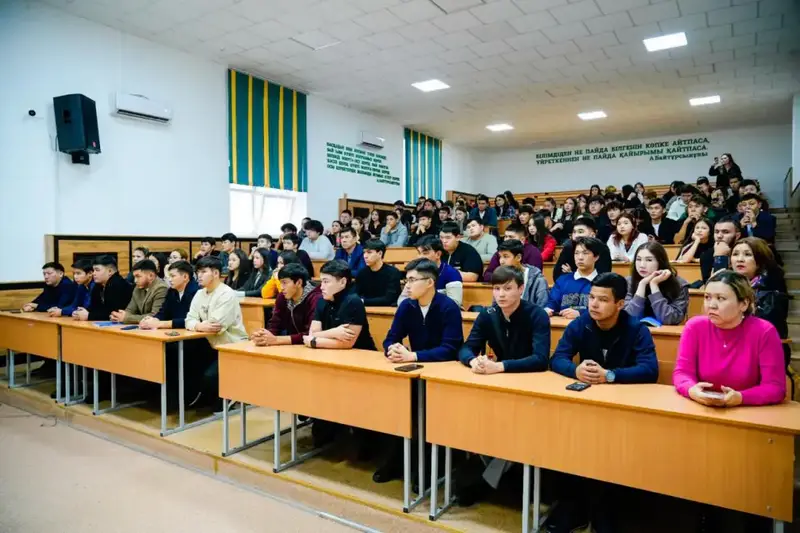 Профилактика нарко- и киберпреступности: лекция для студентов в столичном университете Астане