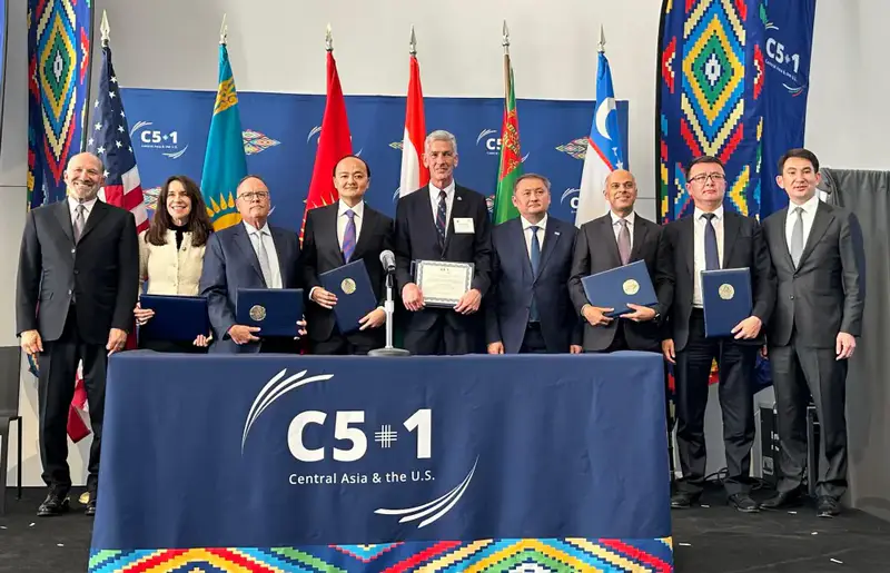 Казахстан и США подписали соглашения на сумму 17 млрд долларов (9)