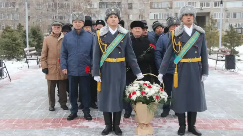 Память Газиза Байтасова в Павлодаре дань уважения герою Астане