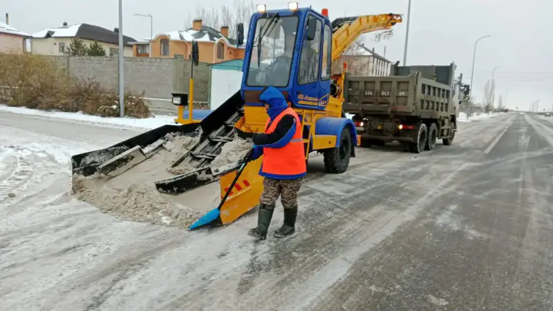 Очистка улиц Астаны: последствия снежной битвы для жителей города Астане