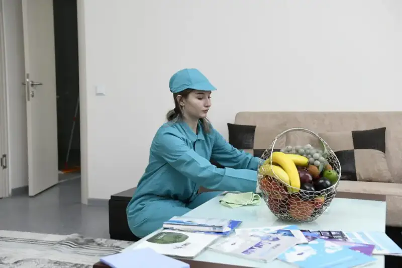 Конкурс навыков уборки в колледже: студенты демонстрируют профессионализм в 'Год рабочих профессий' Астане