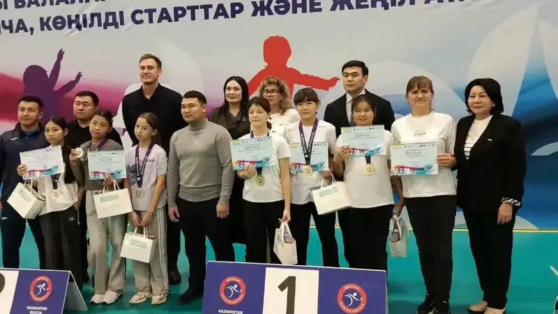 Карагандинские школьники завоевали медали на спортивном фестивале в Астане, укрепив дружбу и командный дух. Астане