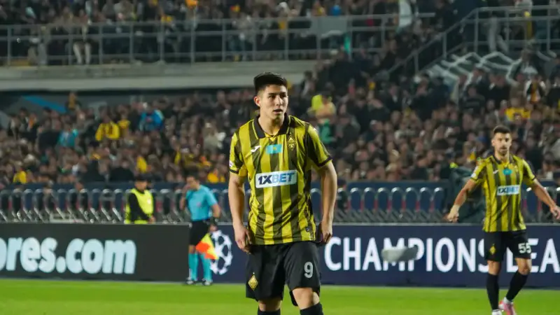 Игроки "Кайрата" не смогут помочь сборной Казахстана в важном матче, что может негативно сказаться на шансах команды в квалификации чемпионата мира-2026. Астане