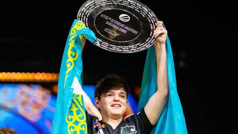 Казахстанский снайпер в команде Furia: стрелы успеха пробили небеса киберспорта на турнире за миллион долларов Астане