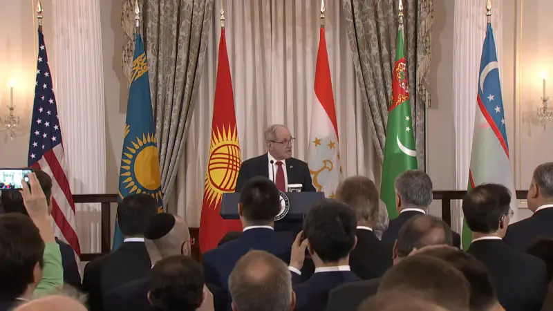 Сенаторы США вновь открывают старую книгу: отмена холодной войны с Казахстаном на повестке дня Астане