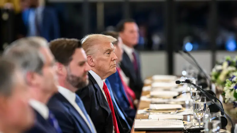 Эксперт по Центральной Азии Аркадий Дубнов о саммите C5+1: Важность для США и необычная рассадка на встрече Трампа и Токаева Астане