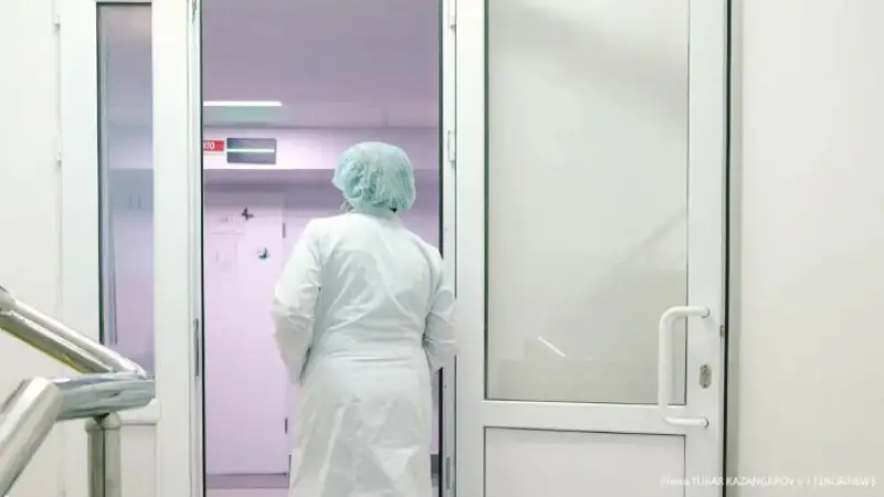 Астанчане в панике: температура не спадает неделями, запись к врачам затруднена из-за 'нового вируса' Астане