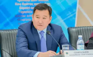 Награждение победителей конкурса «Лучший педагог -2025» в Астане: шаг к улучшению качества образования