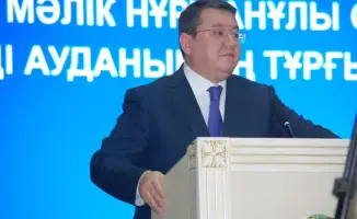 Малик Отарбаев обсудил цифровую трансформацию с жителями Ескельдинского района Жетісу