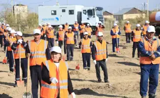 Туркестанская область инициирует масштабные уборочные мероприятия: более 200 акций и 195 тонн мусора вывезено за неделю