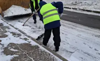 Астана очищена от трёх тысяч кубометров снега