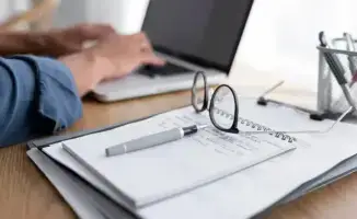 Баланс спроса и предложения на рынке труда в октябре 2025 года