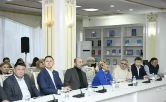 Космос и судьбы: новые книги Алпысбая в Астане