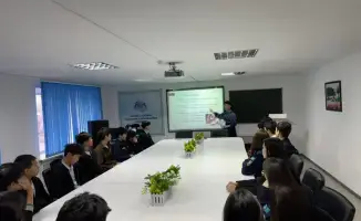 Студенты колледжа в Москве прошли тест на ВИЧ