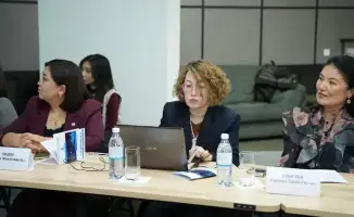 Обсуждение языковой политики как способ укрепления культурного моста в Казахстане