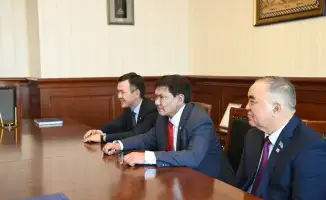 Взаимодействие региональных властей Казахстана с политическими партиями: встреча с председателем «Народной партии Казахстана»