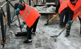 Зимняя битва: 3000 рабочих против снежной стихии!