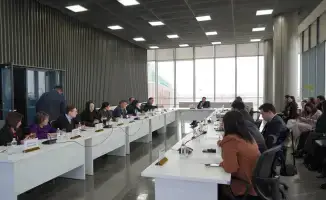 Развитие профессиональных компетенций журналистов в Казахстане: сотрудничество Министерства культуры и информации РК и АО Kcell