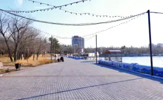 Деревья зазеленели: Центральный парк Караганды обрел новую жизнь