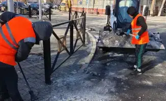 Астана в снежной битве: 500 единиц спецтехники на защите дорог от зимних недугов