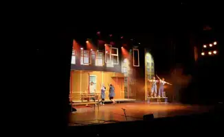 Астана: премьера спектакля «Жылы мұң»