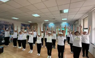 Пенсионеры столицы успешно завершили курс гимнастики Айкуне, улучшив здоровье и физическую форму