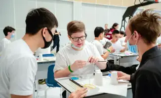 В Астане стартовали международные STEM-олимпиады и соревнования по робототехнике