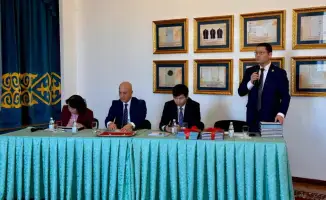 Презентация уникальных рукописей, посвящённых хану Аз-Джанибеку, подчеркивает важность сохранения исторического наследия в Казахстане