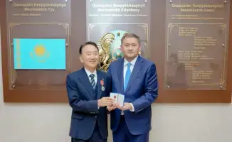 Ким Сонг Кёнг награждён в Туркестане