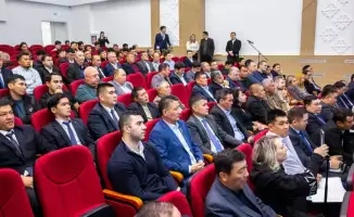 Вице-министр транспорта Максат Калиакпаров обсудил с жителями Алматинской области вопросы состояния дорог и транспорта