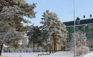 Зимний отдых без потерь: потребителю вернули деньги за несостоявшееся бронирование благодаря вмешательству Департамента