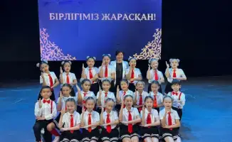 Детская студия «Жас сарбаз» продемонстрировала талант и креативность на конкурсе «Бірлігіміз жарасқан» в Астане