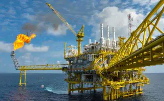 Казахстан меняет маршруты экспорта нефти после инцидента на Каспийском терминале