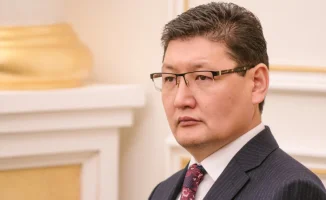 Берик Уали прокомментировал фото с фигурантом дела Алиби Арманом Абильтаевым