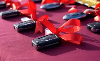 В Караганде гвардейцы получили ключи от новых «стальных коней» для охраны порядка