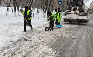 В Астане mobilized for snow removal: 3000 workers and over 1000 units of equipment deployed