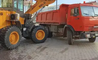 Снегуборочные работы в Астане продолжаются