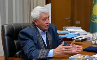 Аким области Берик Уали встретился с Ерболом Тилешовым для обсуждения языковой политики