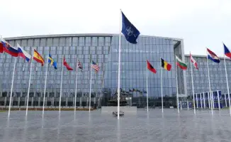 Германия на распутье: США предлагают Берлину стать капитаном корабля НАТО в Европе